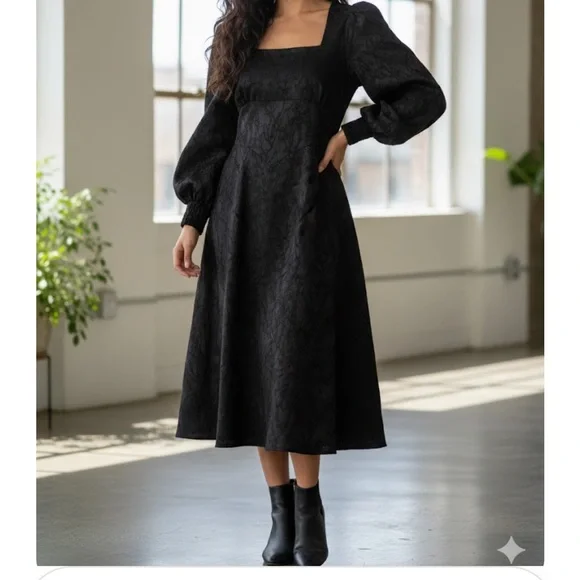 Disturbia Black Long Sleeve Dress size 18 - Picture 1 of 12